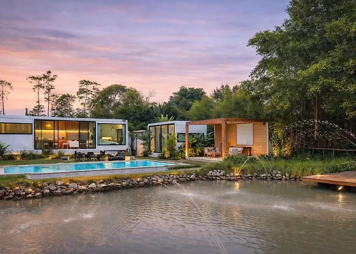 Feel Private Pool * Bangkok